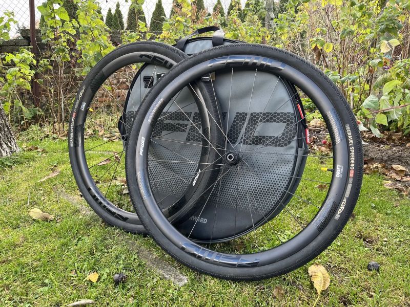 FFWD Drift - gravel karbónové kolesá 700C