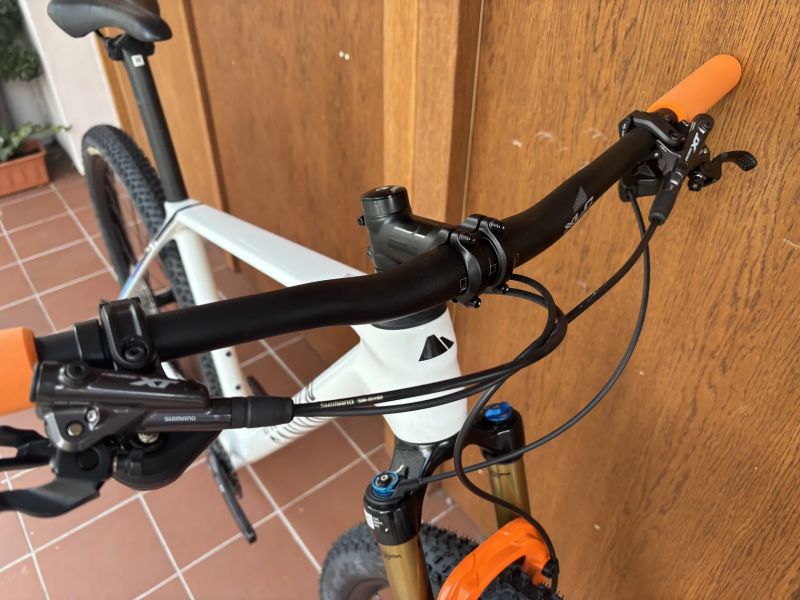 CANYON EXCEED CFR - SHIMANO XT 1 x 12 - VEL. M (46 cm) - NOVĚ POSTAVENO