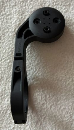 Garmin Edge - předsazený držák na kolo