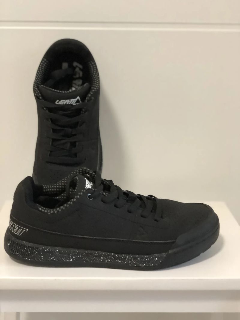 Boty LEATT MTB 2.0 Flat shoe Black