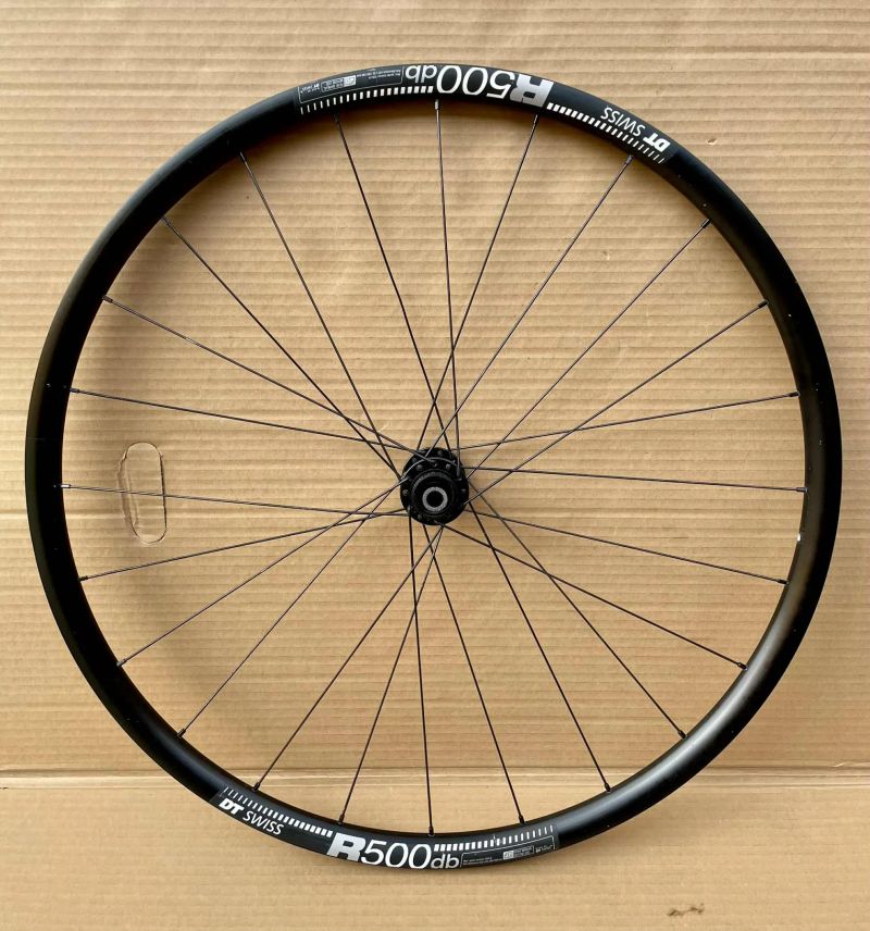Kola gravel-road DT SWISS R 500, NOVATEC 791+792 CL Disc Tubeless - 1780 g