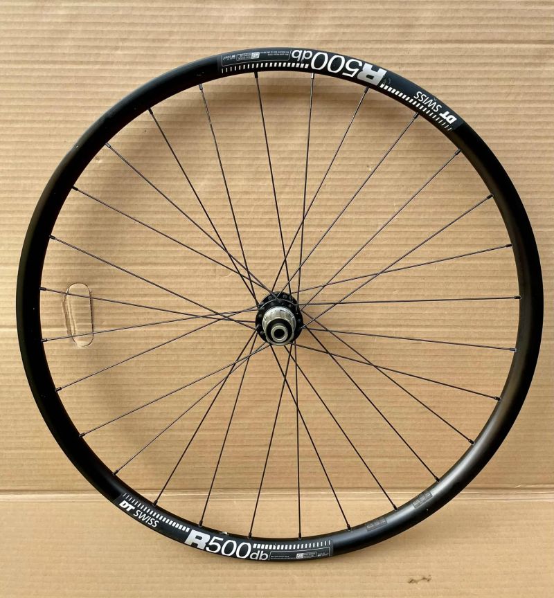 Kola gravel-road DT SWISS R 500, NOVATEC 791+792 CL Disc Tubeless - 1780 g
