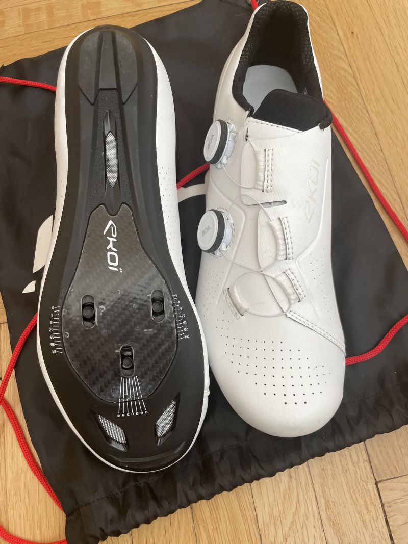 Ekoi perf R4 Carbon 