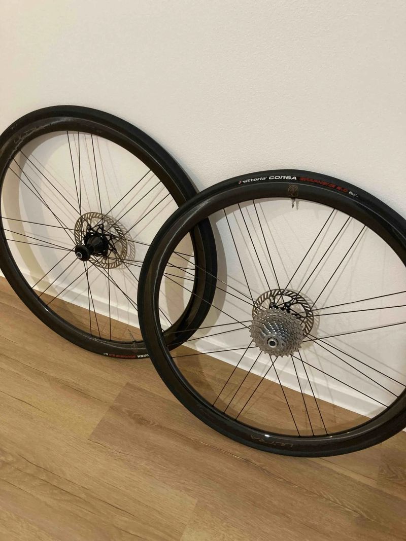 Campagnolo Bora Ultra WTO 33 DB