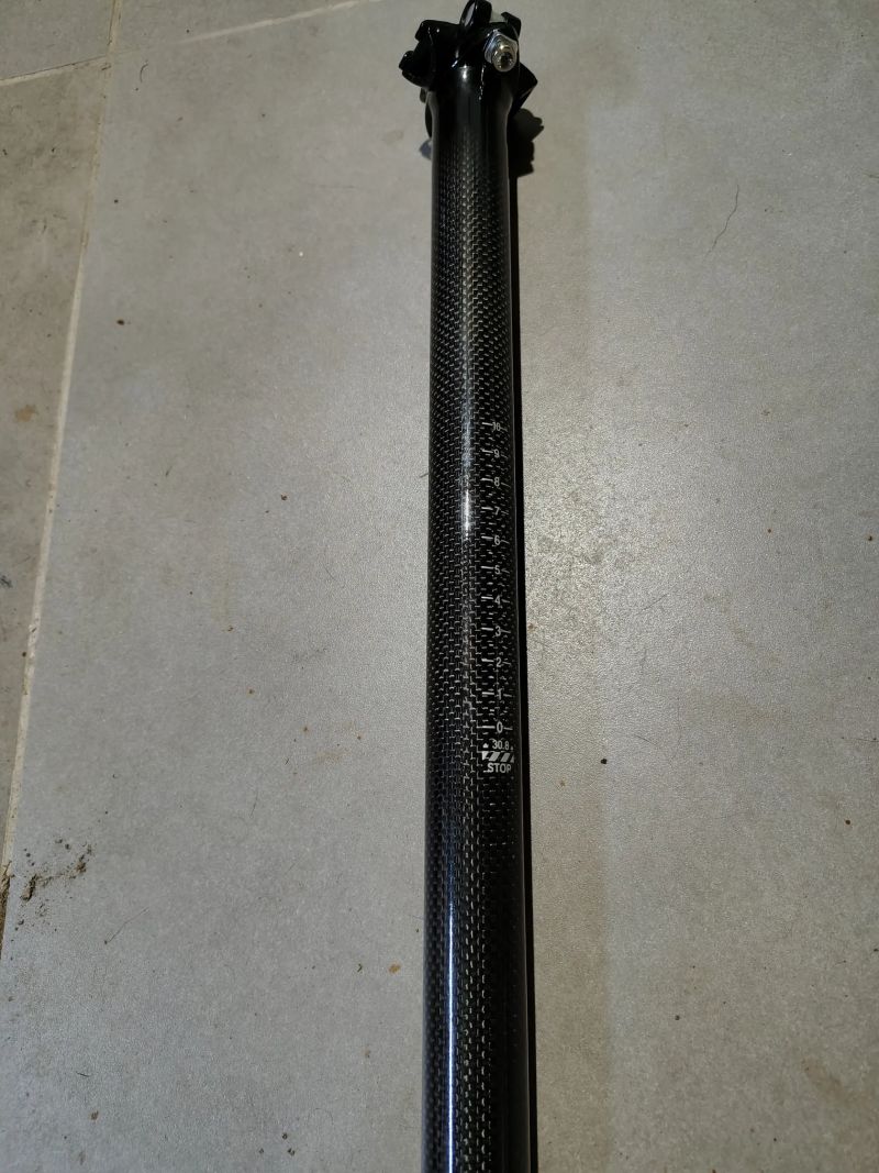 Sting karbon 30,8mm, 400mm,offset 0mm