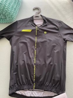 Agu dres