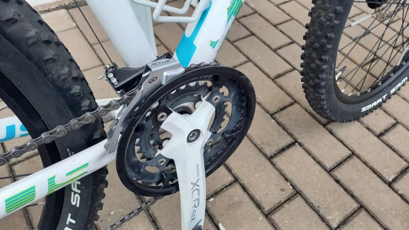 Dámské / Dívčí horské kolo Focus Donna 3,0, Vel. S, kola 26"