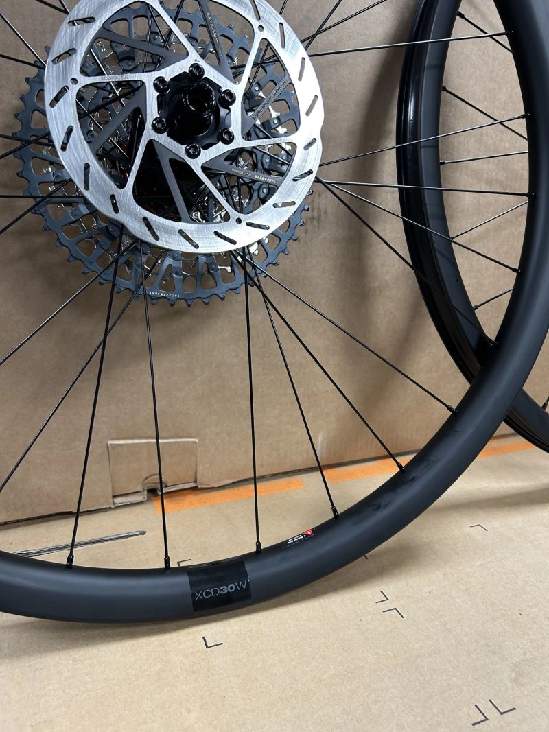 Karbonová kola BMC XCD-30W