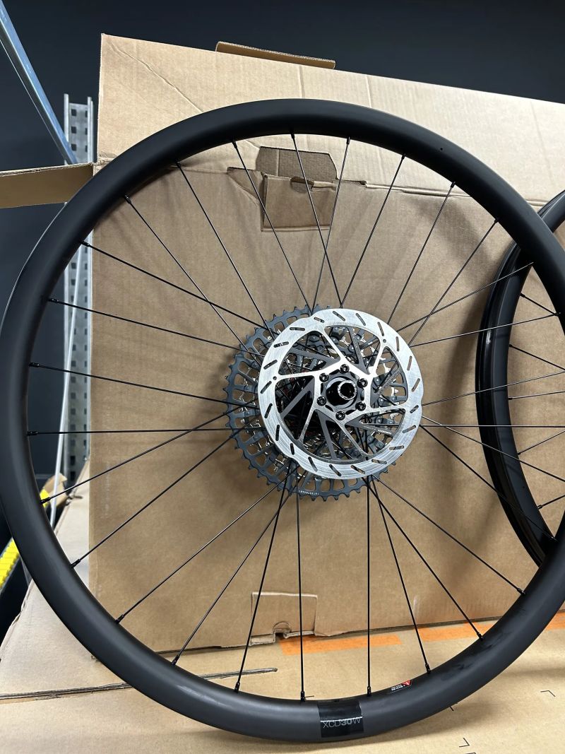 Karbonová kola BMC XCD-30W