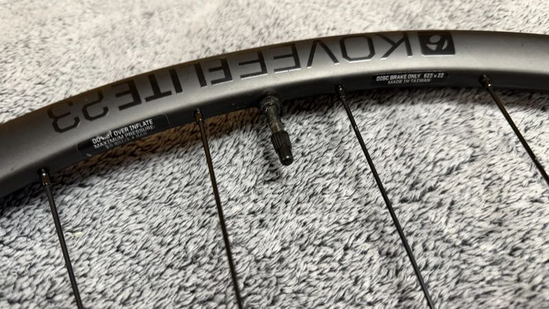 Sada kol Bontrager Kovee Elite 23