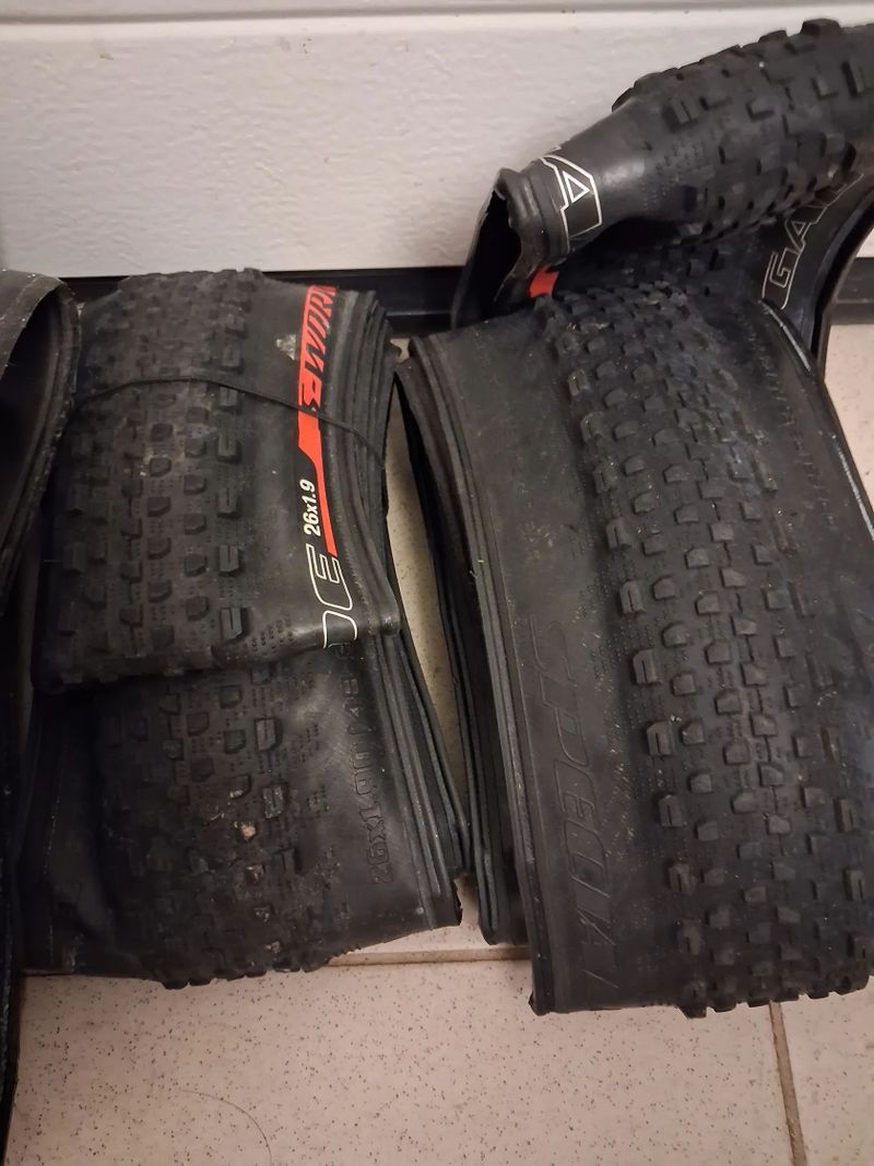 Mtb kevlarové pláště