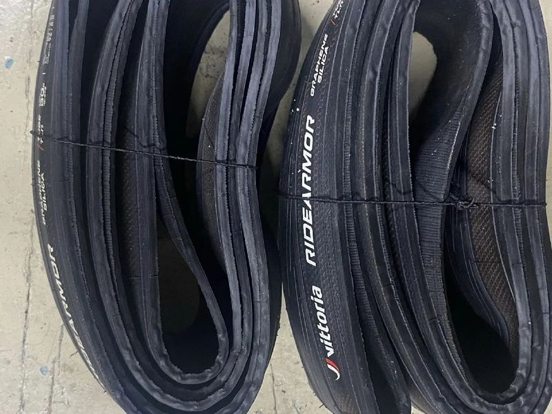 Plášť Vittoria RideArmor 700x30c (30-622) TLR ArmorSkin