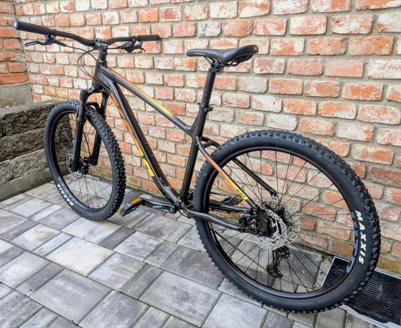 Kona Blast 27.5" L