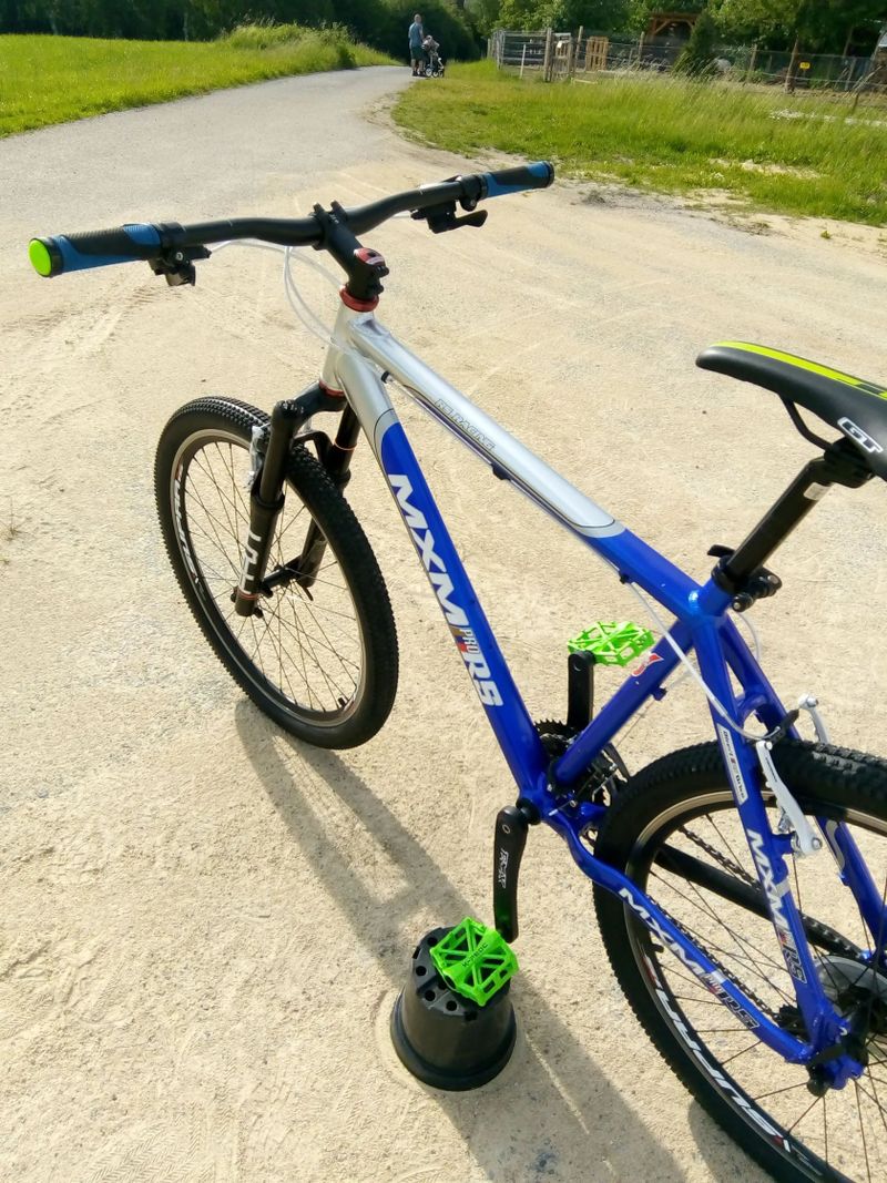 MTB MXM RS Pro, TOP stav, 26", 3x8