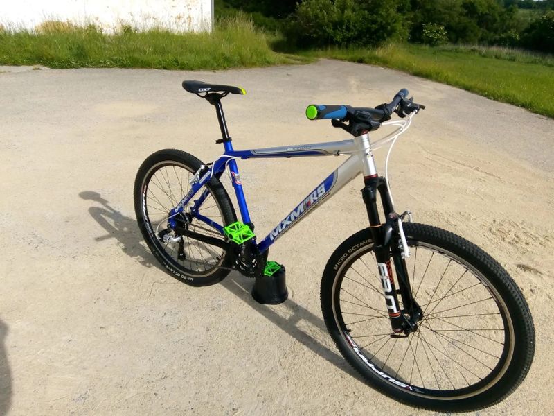 MTB MXM RS Pro, TOP stav, 26", 3x8