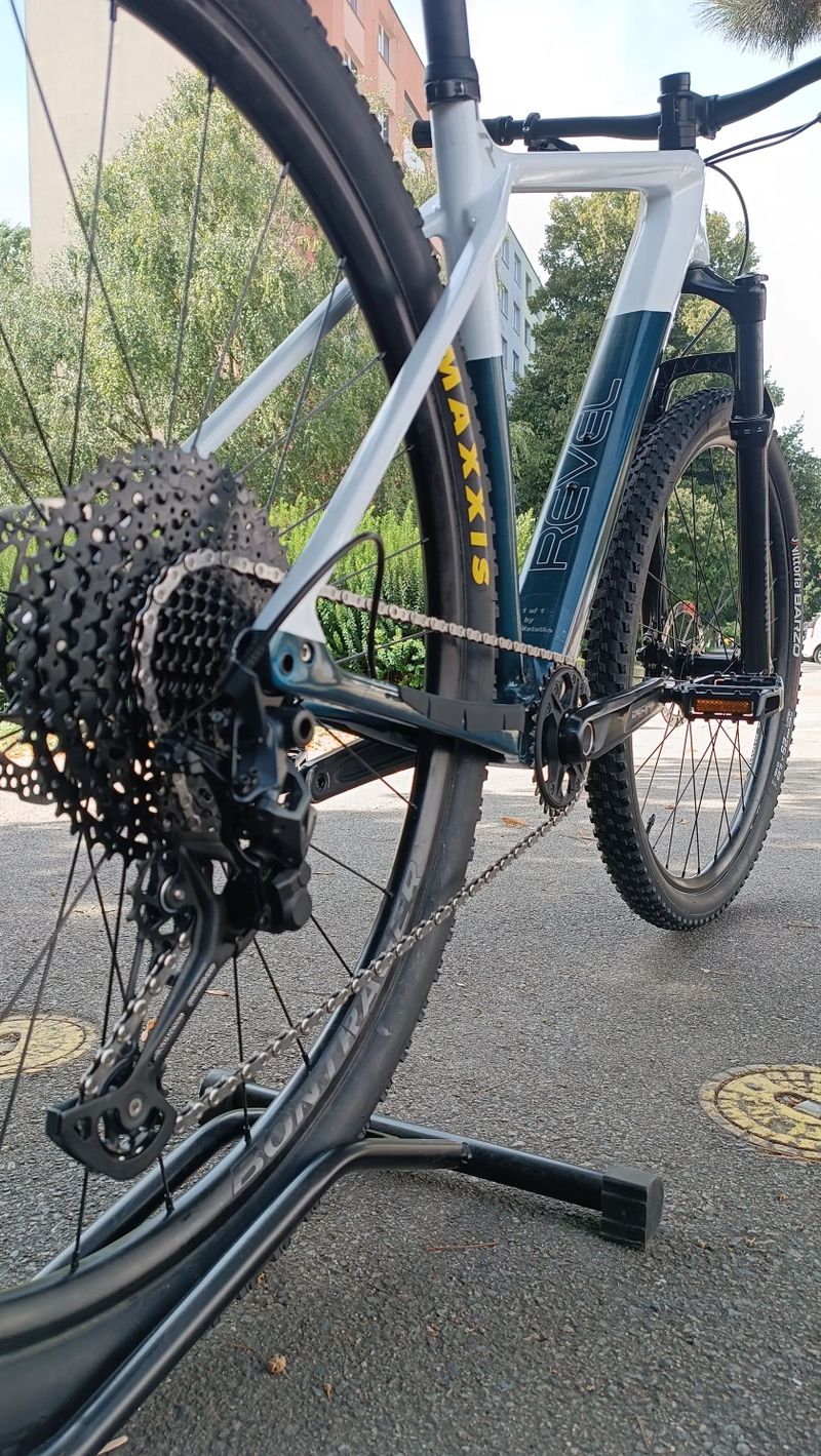 Custom paint Carbon Lexon 29 vel. L