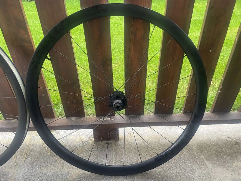 Silniční/Gravel kola Bontrager Aeolus Elite 35V