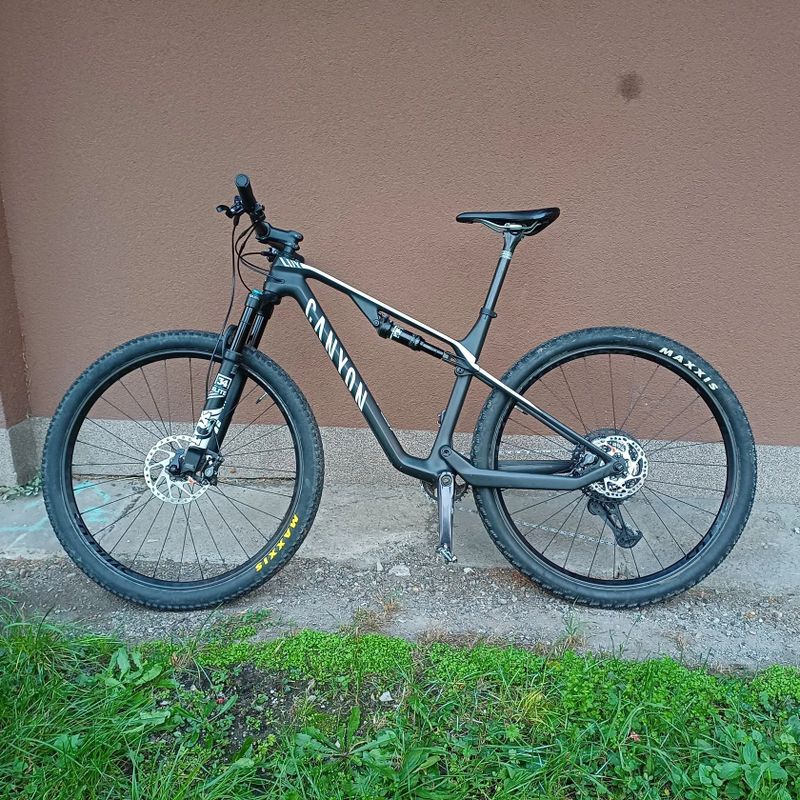 Canyon Lux CF SL 7.0 2020 - platí do smazání