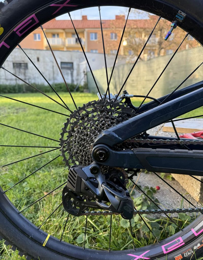 Trek Slash AXS