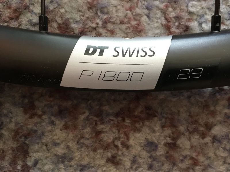 zadní kolo DT Swiss P1800