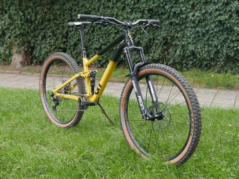 GT Zaskar FS custom 120/140mm velikost M