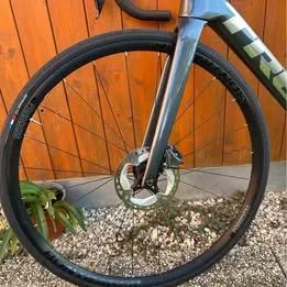  TREK ÉMONDA 