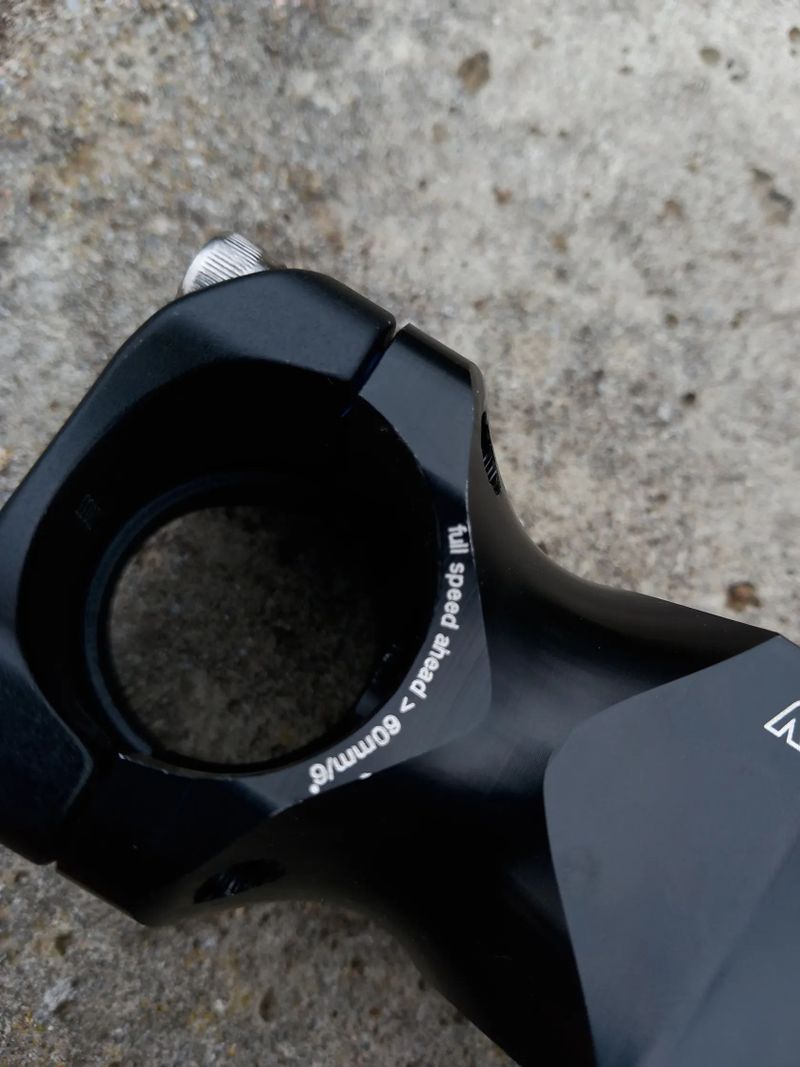 Gravity na Cannondale lefty headshock