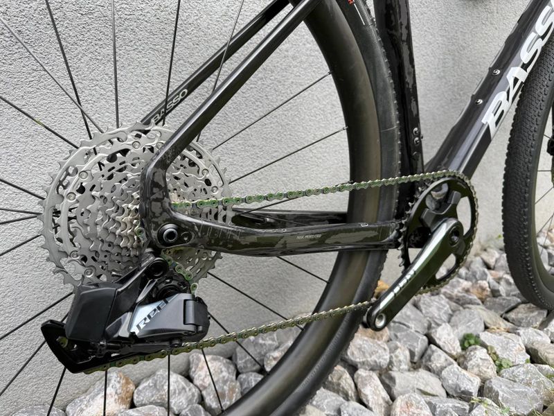 UPGRADE: BASSO PALTA 2, custom lak: RAW CARBON, SRAM RED XPLR!!! převody: 42 x 9-45