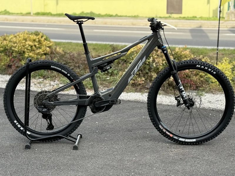 KTM MACINA KAPOHO 8971 2026 Di2 AutoShift