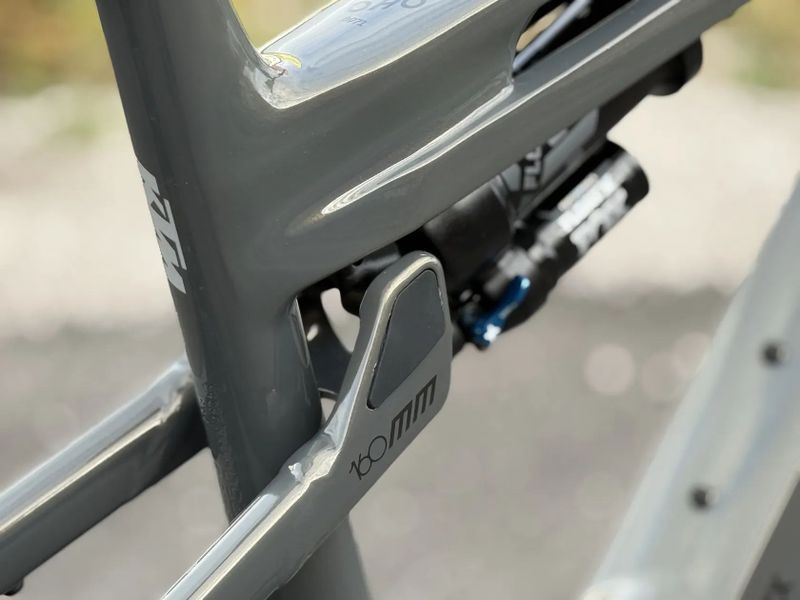 KTM MACINA KAPOHO 8971 2026 Di2 AutoShift