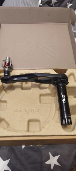 Kliky Sram X0 vcetne prevodniku + pedaly Crankbrothers Egg Beater 3 - RED
