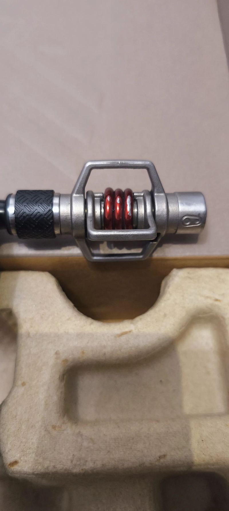 Kliky Sram X0 vcetne prevodniku + pedaly Crankbrothers Egg Beater 3 - RED