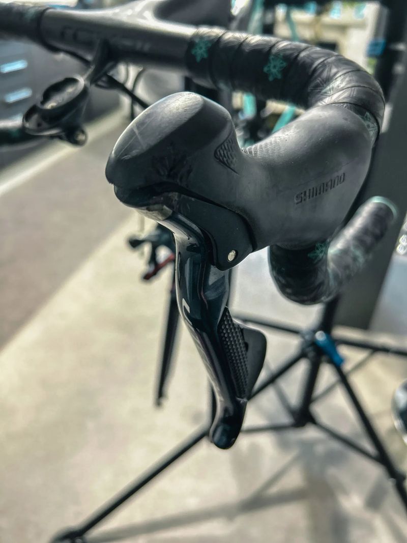 Bianchi Oltre XR3 – Ultegra Di2 / Campagnolo Bora WTO 45 – Vel. 55