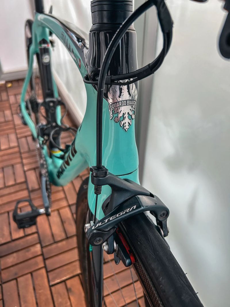Bianchi Oltre XR3 – Ultegra Di2 / Campagnolo Bora WTO 45 – Vel. 55