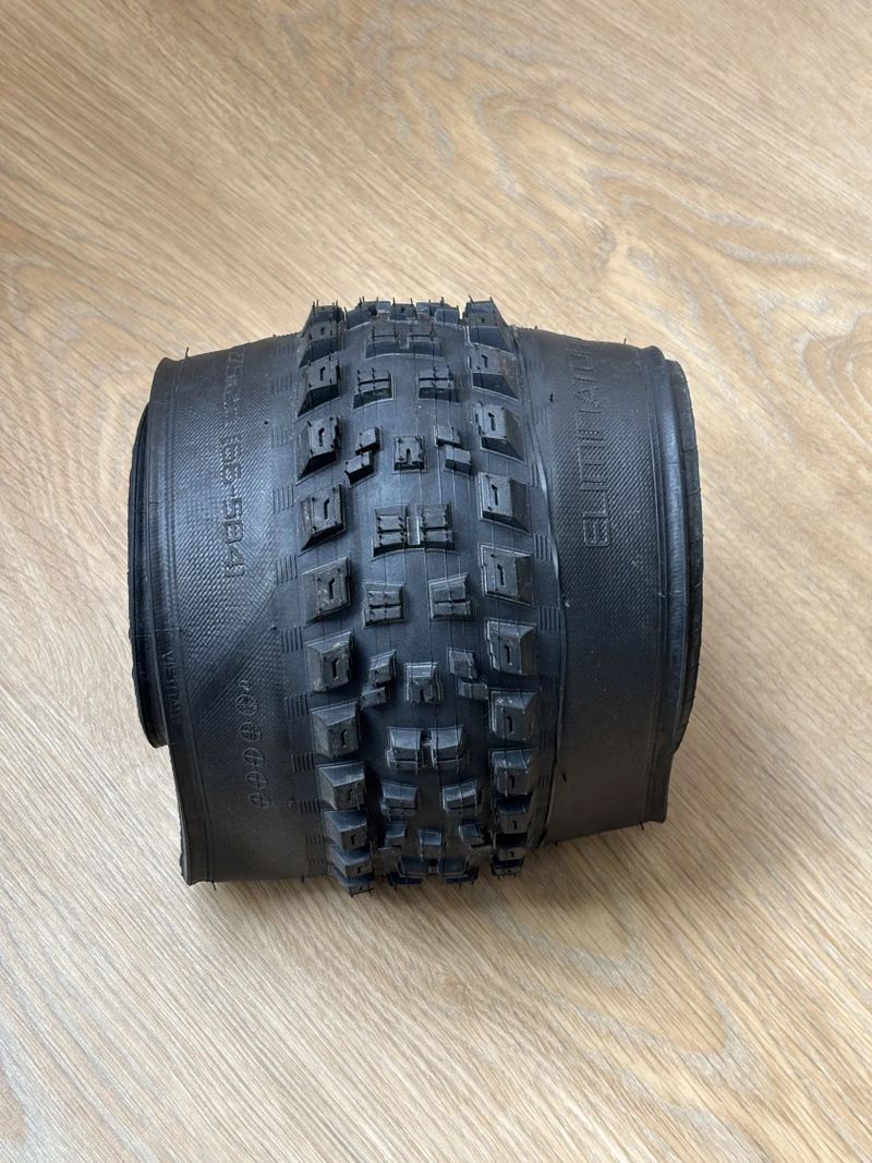 Specialized Eliminator Grid Trail T7 27,5 x 2.6