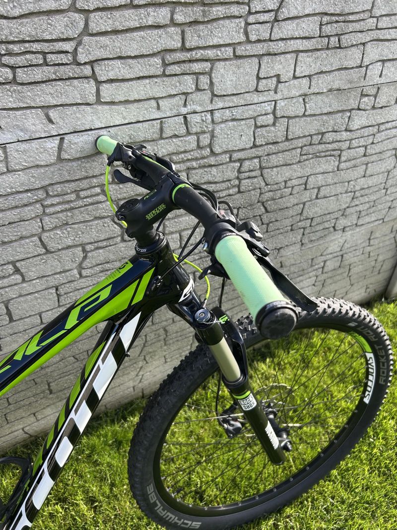 Scott Scale 735