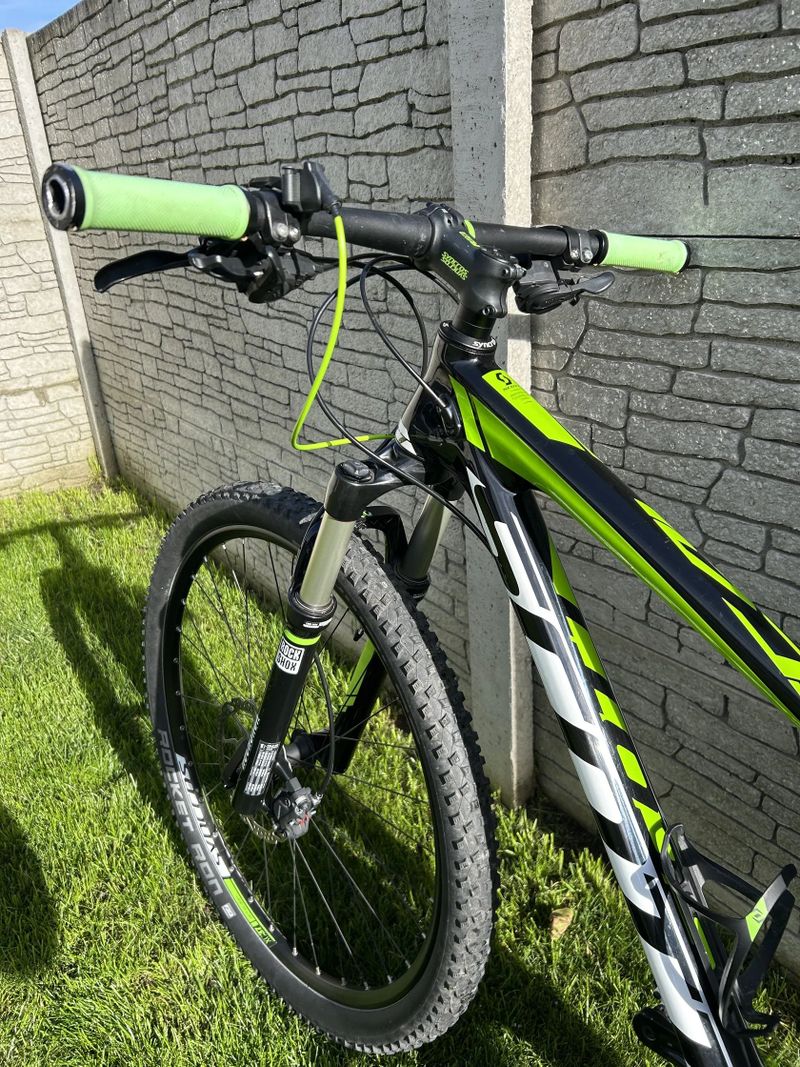 Scott Scale 735