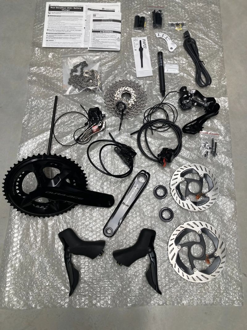 Shimano Dura-Ace R9200 Di2 2×12