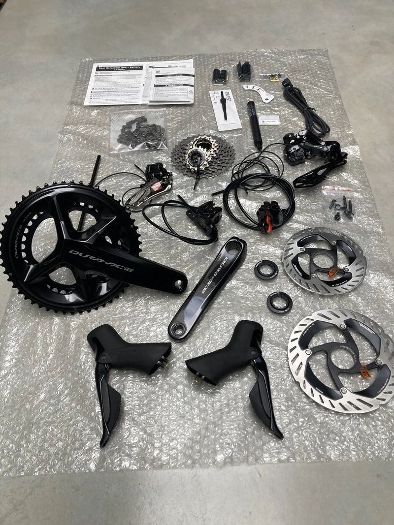 Shimano Dura-Ace R9200 Di2 2×12