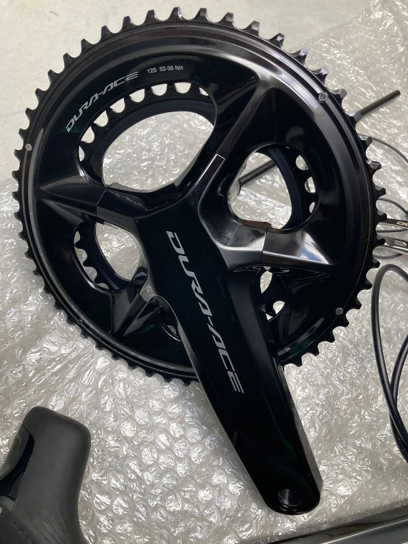 Shimano Dura-Ace R9200 Di2 2×12