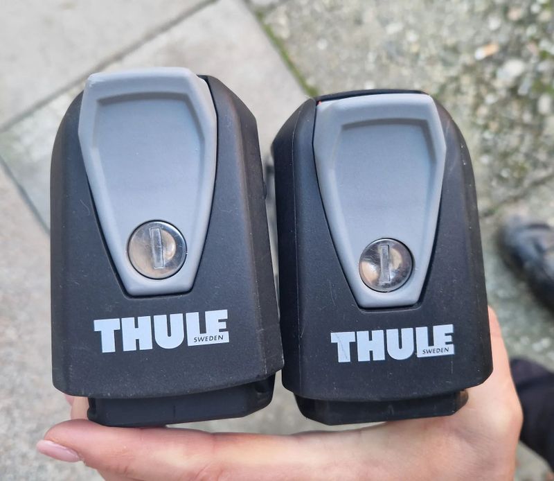Nosič lyží THULE SnowPack 7326 (6 párů lyží)