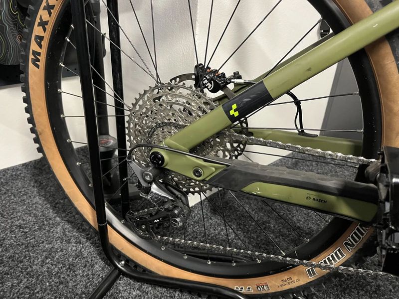 CUBE Stereo Hybrid 160 HPC RACE 750 vel.L 2023 1358km