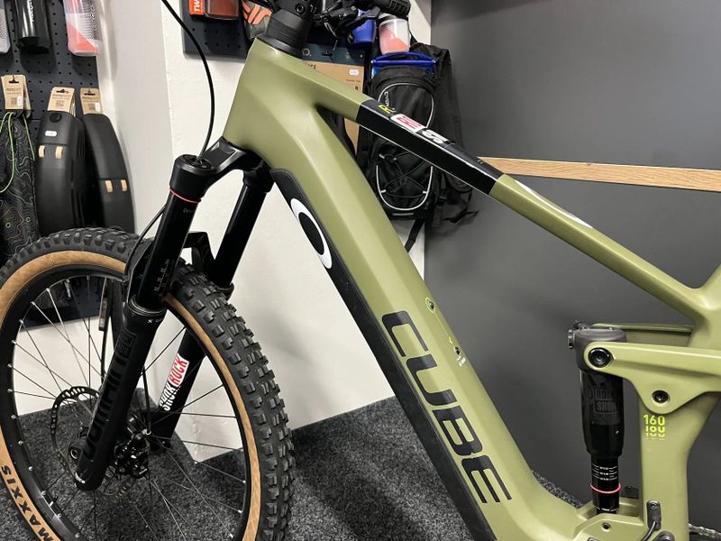 CUBE Stereo Hybrid 160 HPC RACE 750 vel.L 2023 1358km