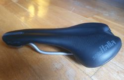 Selle Italia flite boost 145 ti, silniční sedlo, top stav