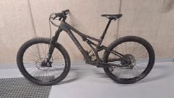 Prodám Specialized Stumpjumper Fact Carbon