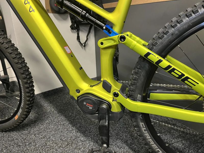 CUBE Stereo Hybrid ONE44 HPC RACE 800 vel.L 2025 1111km