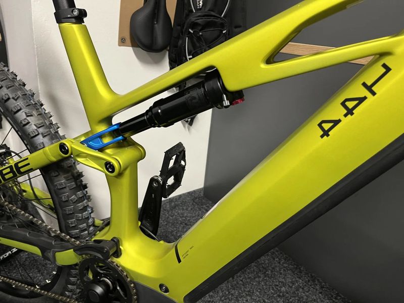 CUBE Stereo Hybrid ONE44 HPC RACE 800 vel.XL 2025 542km