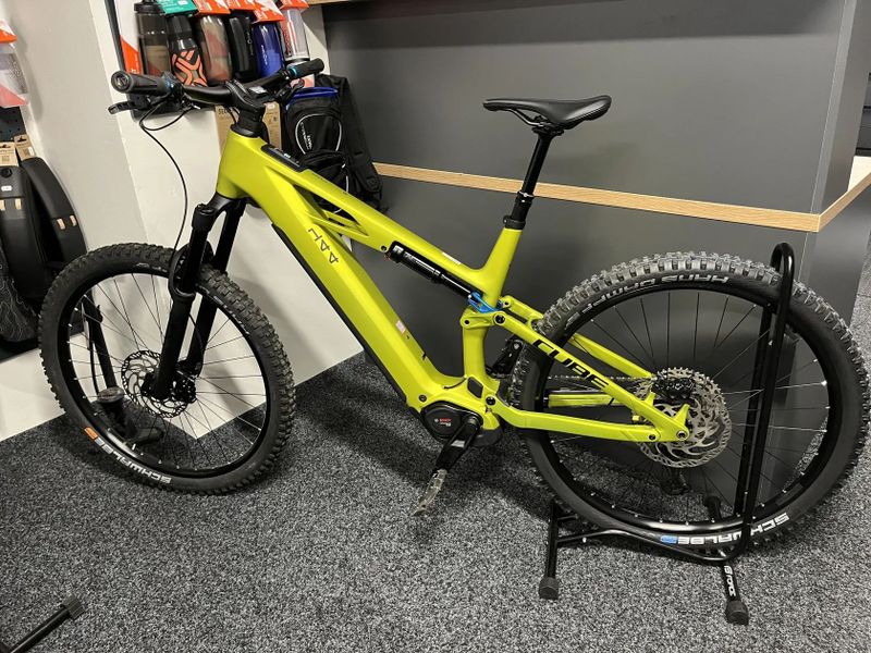 CUBE Stereo Hybrid ONE44 HPC RACE 800 vel.XL 2025 542km