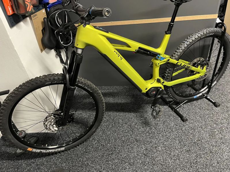 CUBE Stereo Hybrid ONE44 HPC RACE 800 vel.XL 2025 542km