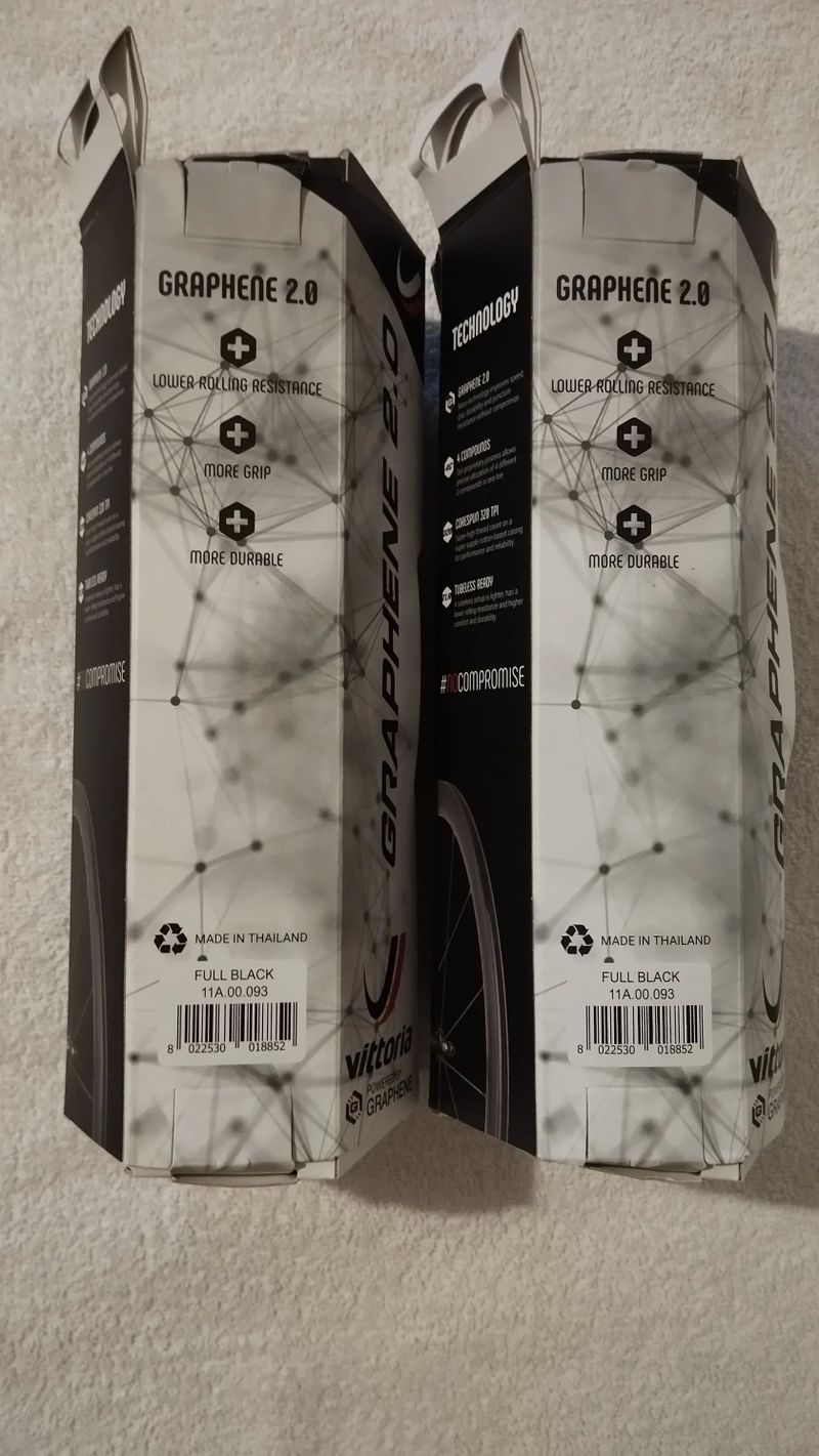 2x Vittoria Corsa Graphene 2.0 700x25